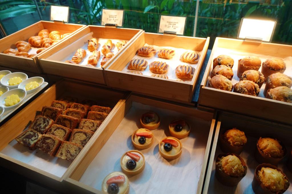 レストランのお食事の様子