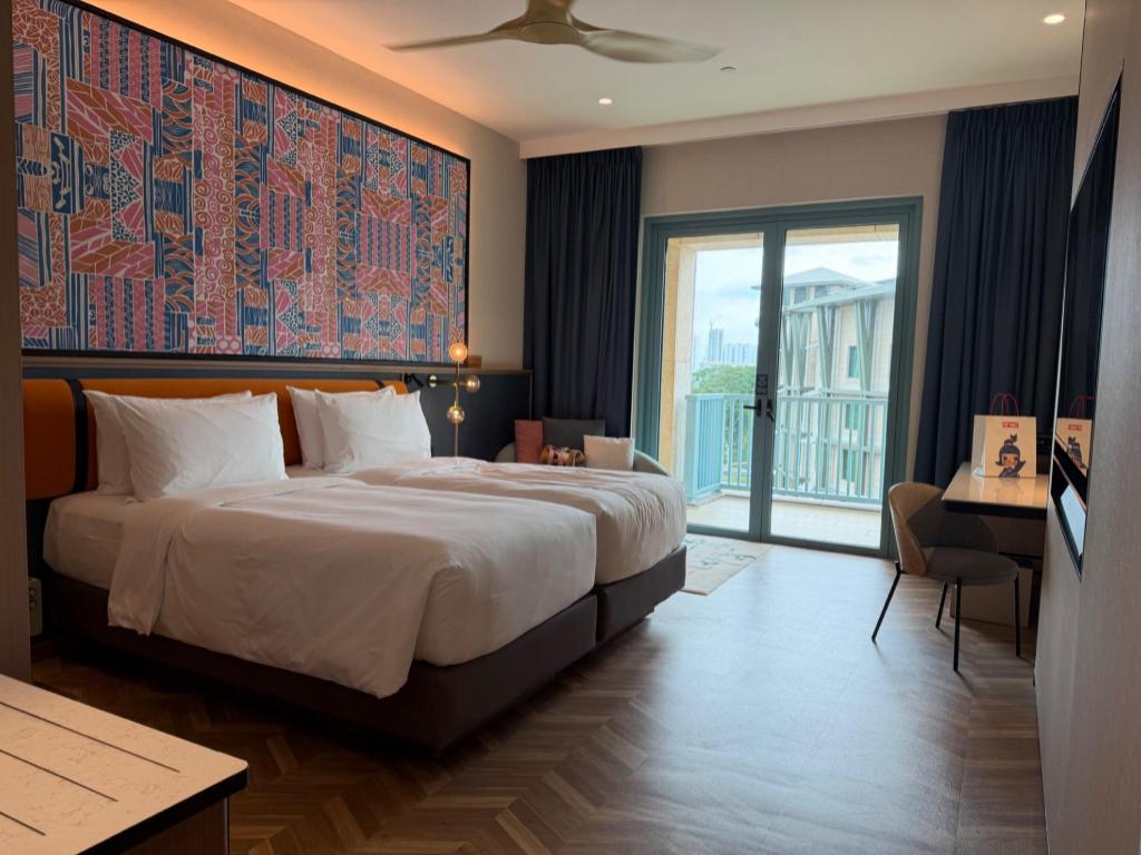 客室のベッド周りの様子