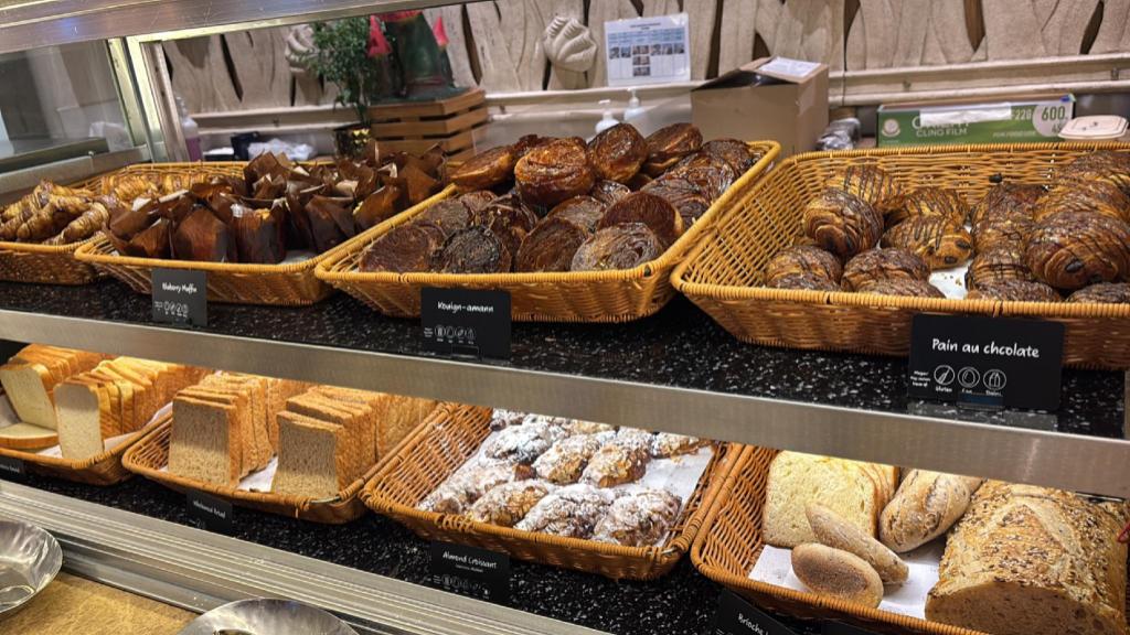 レストランのお食事の様子
