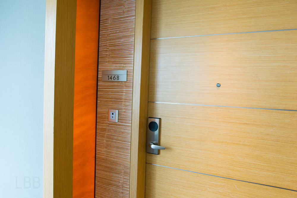 14階のマリーナベイサンズホテルのグランドクラブルームは角部屋。
