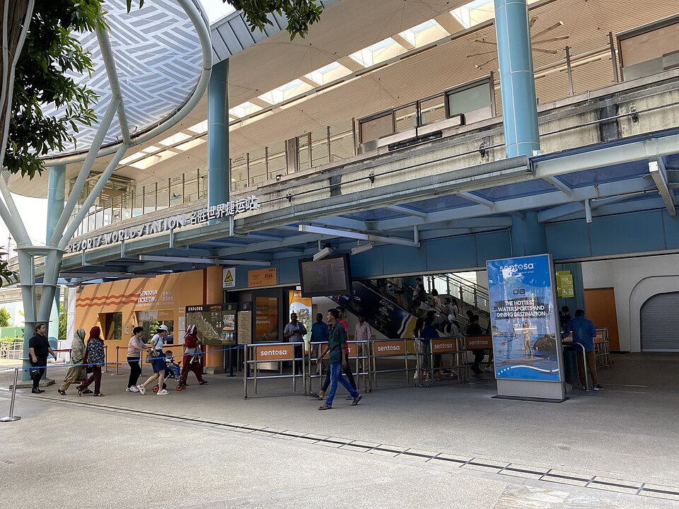 セントーサ・エクスプレスのResorts World Station