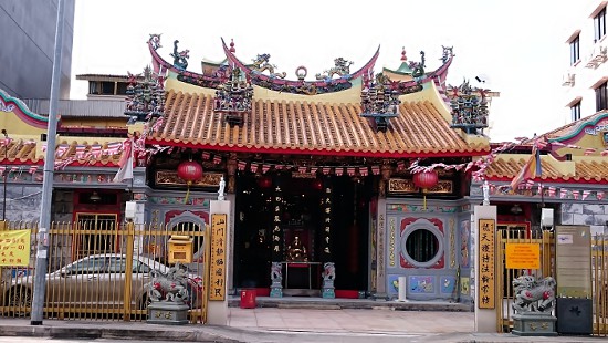 龍山寺の入口