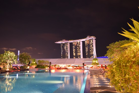 予約があると良い席に座れるシンガポールの夜景が綺麗なレストラン「ランタン(Lantern)」